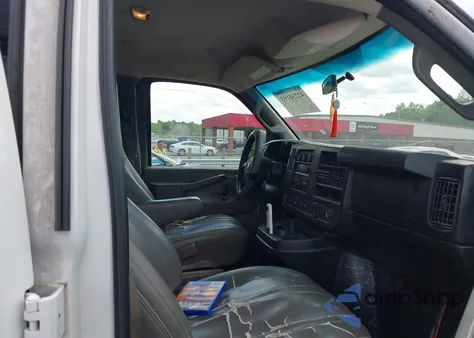 2016 Chevrolet Express 2500 Work Van из США, поврежденный, VIN 1GCWGBFF4G1155121